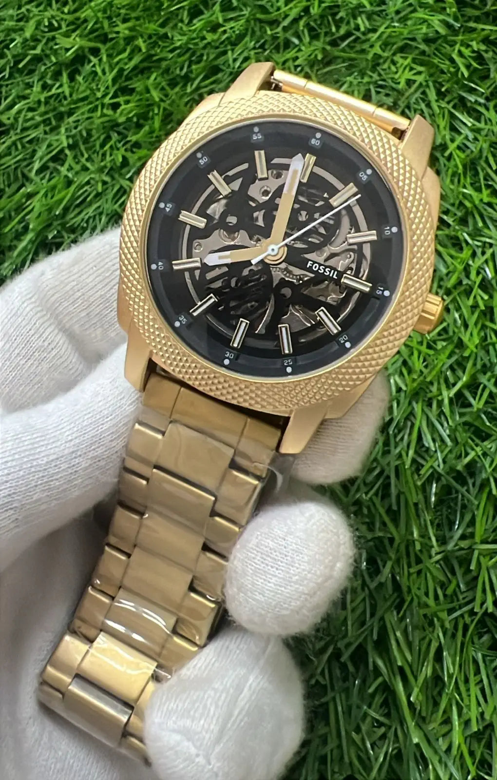 FOSSIL AUTO