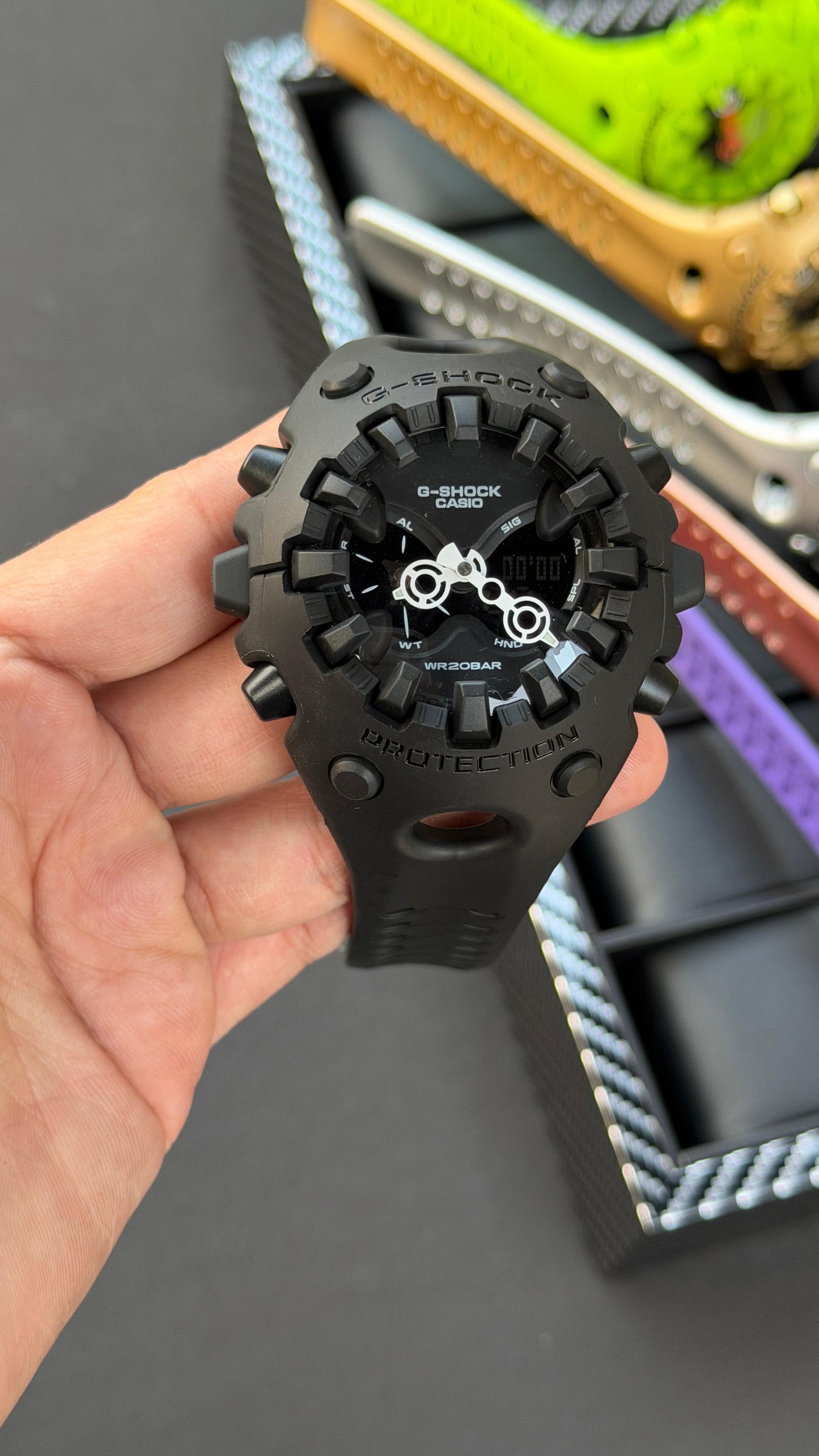 G-SHOCK Ga-V01.