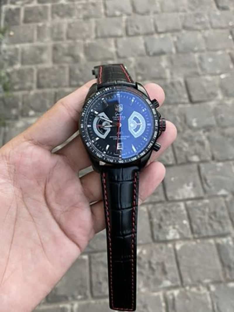 TaG hEUer Calibre17