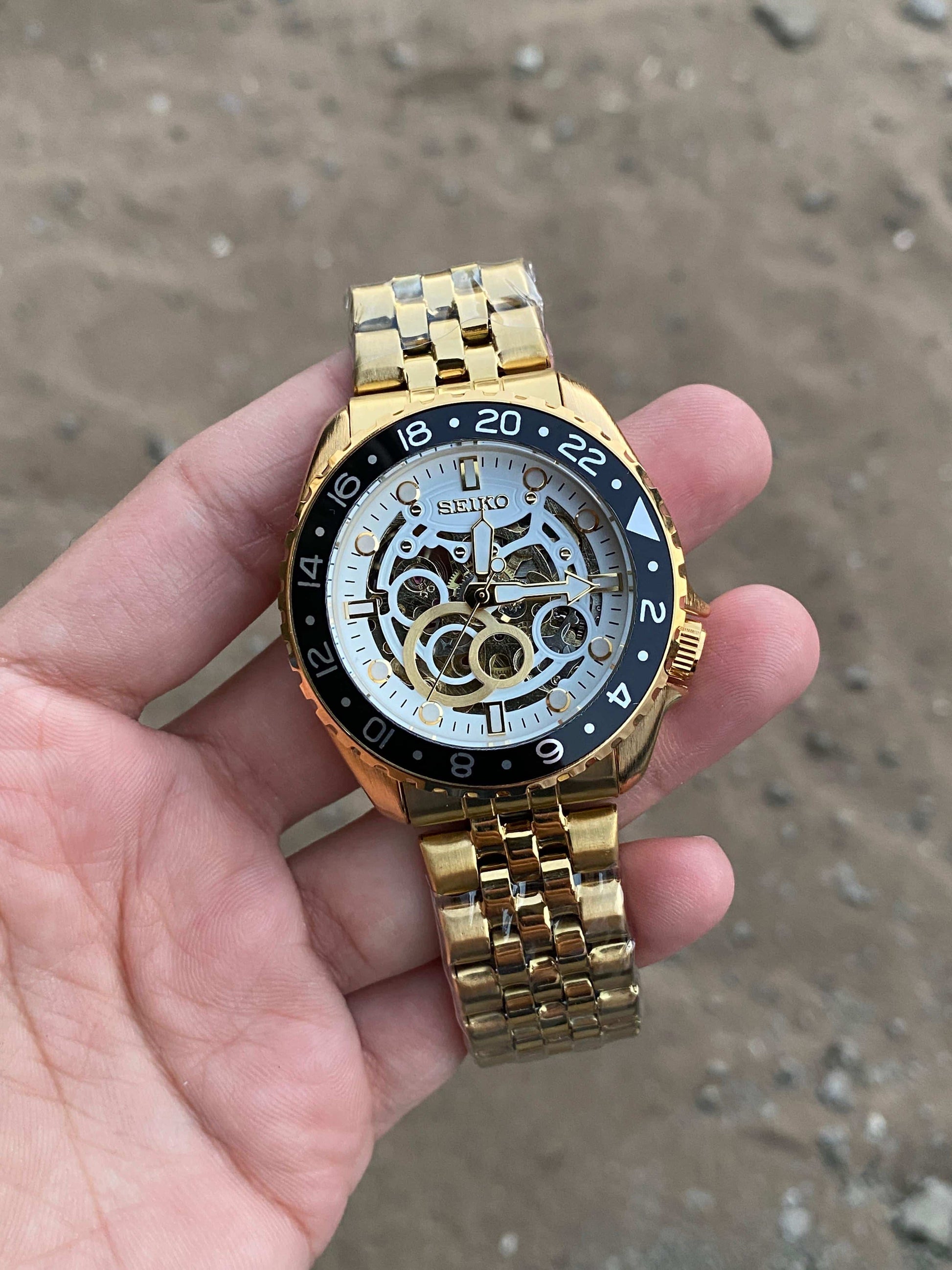 Seiko Automatic golden white