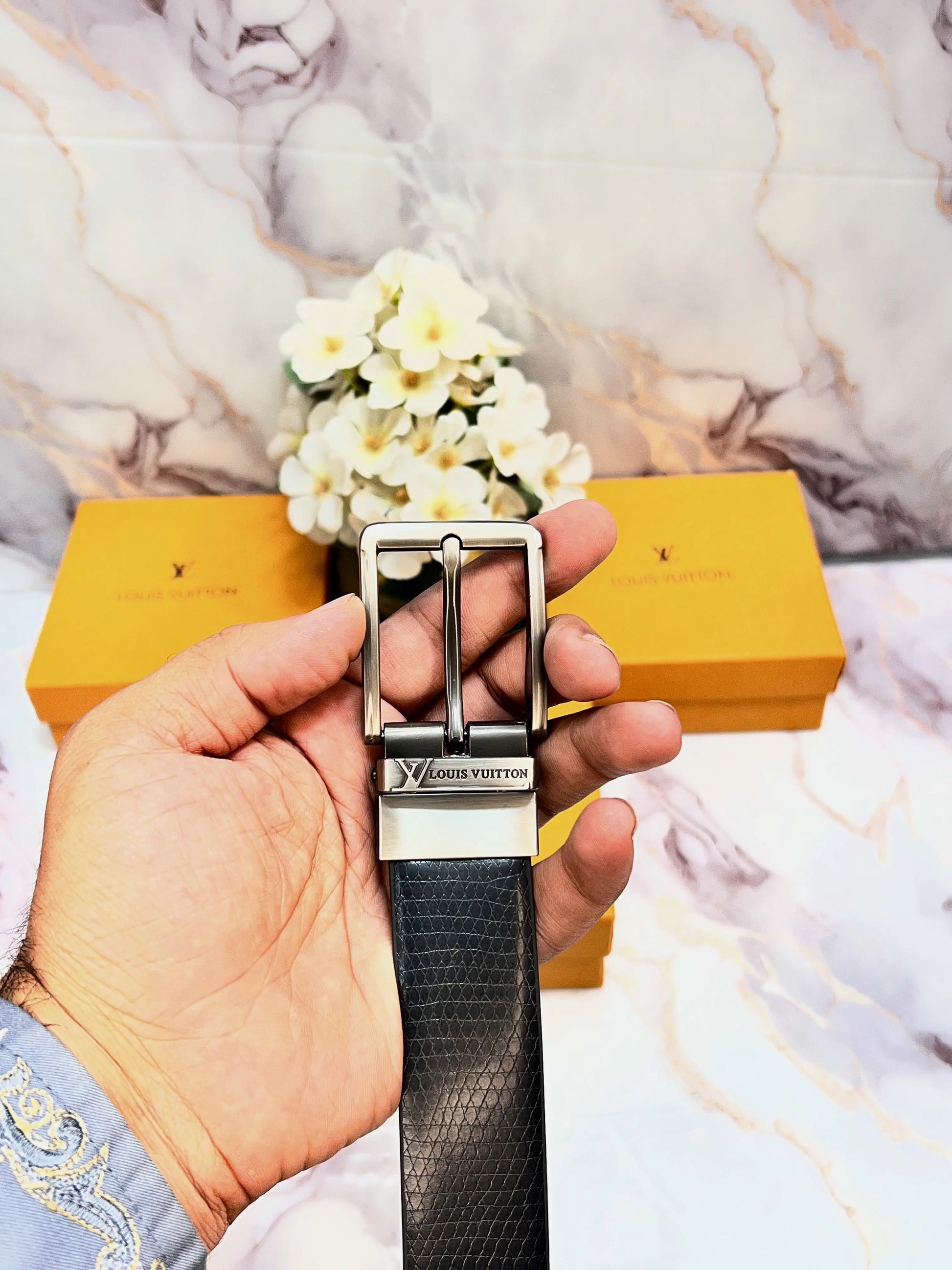 LV LOUIS VUITTON PREMIUM QUALITY IMPORTED REVERSIBLE BELT WITH OG BOX LV-210