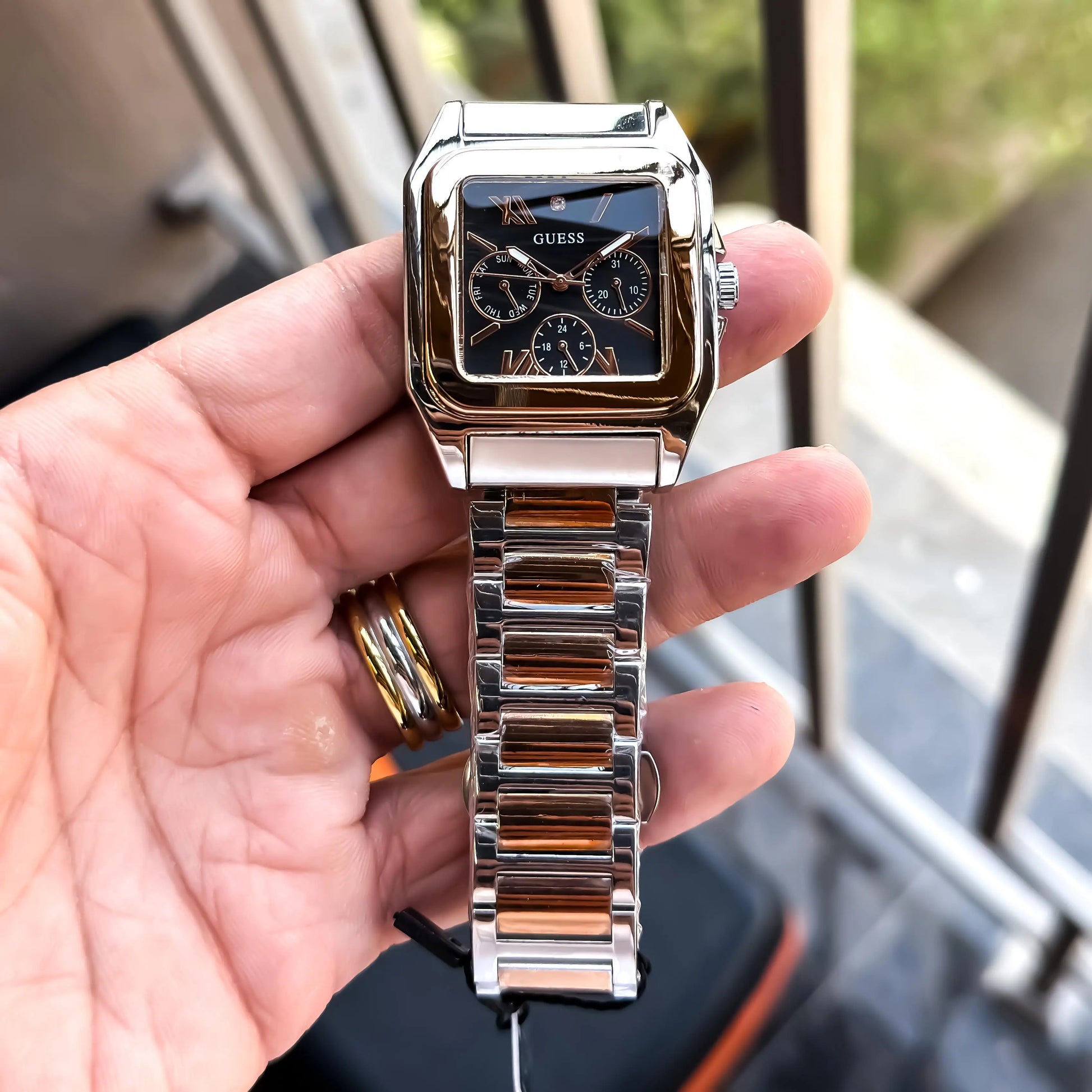 GUESS_ROSE_TT_BLACK