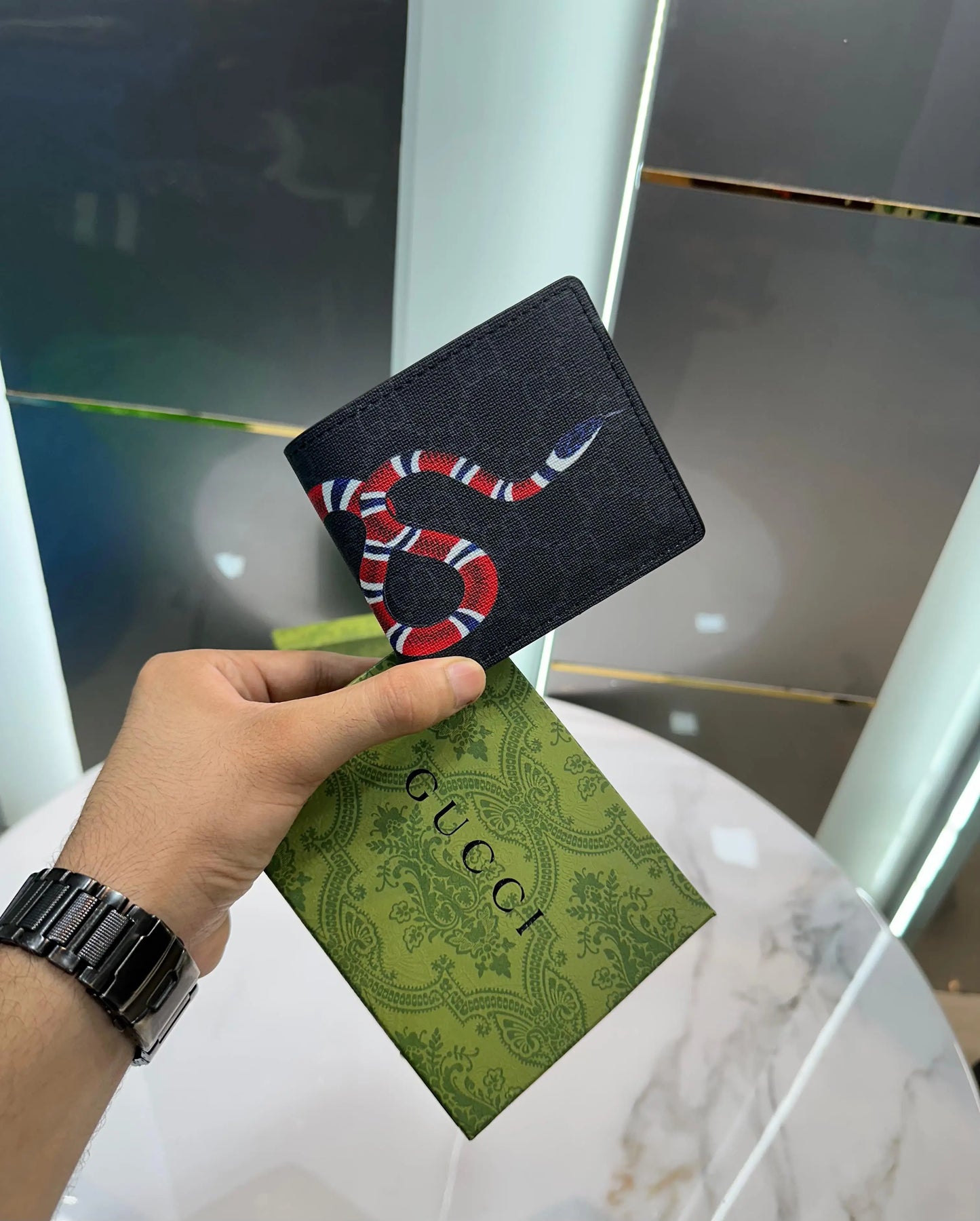 Gucc i Snake D Grey 002 Monogram Premium Wallet