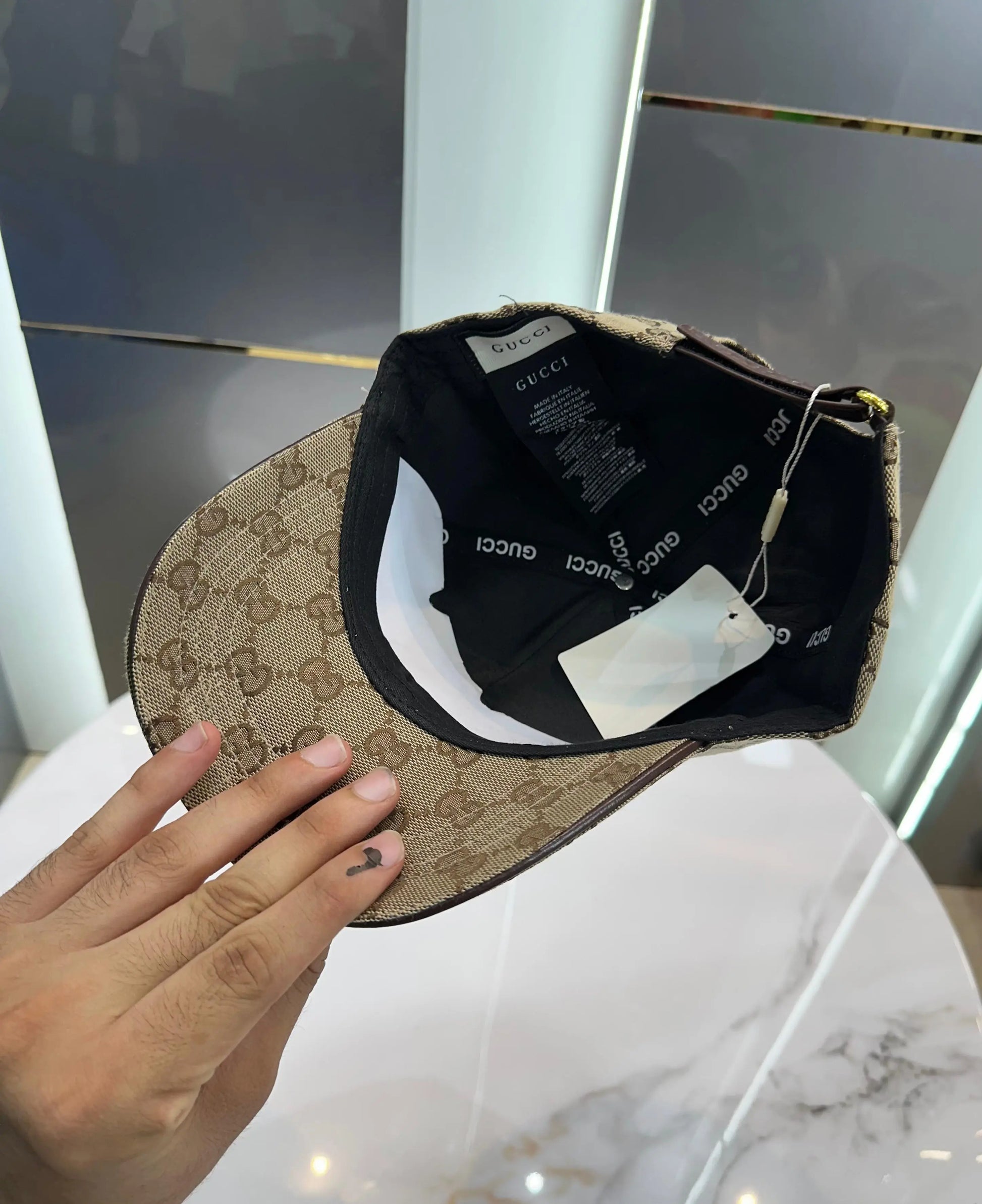 Cap Gucc i Beige Monogram 002 Premium Imported Cap