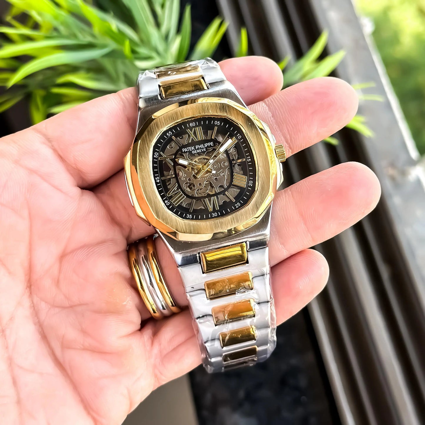 PATEK_PHILIPPE_GOLD_TT_BLACK