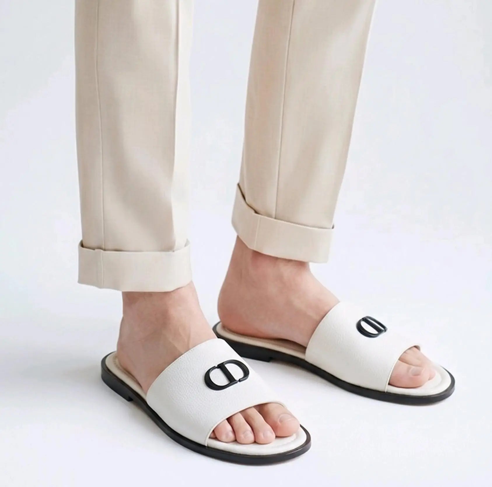 Dior_CD White Premium Slide