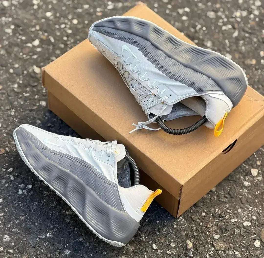 Nike_Ava Rover Wolf Grey Sneaker