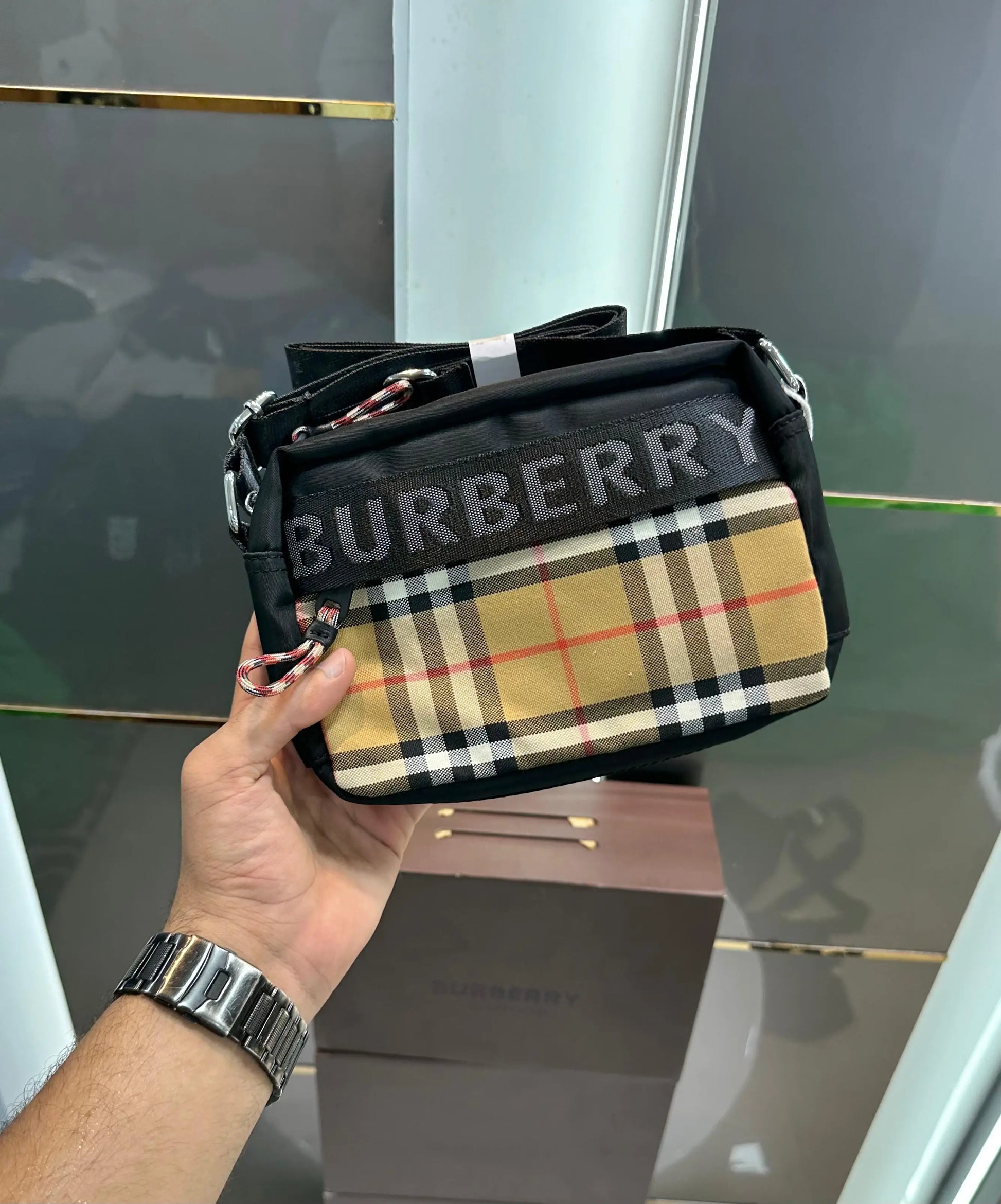 Burberr y Black Beige Premium Cross Body Bag With Magnetic Box