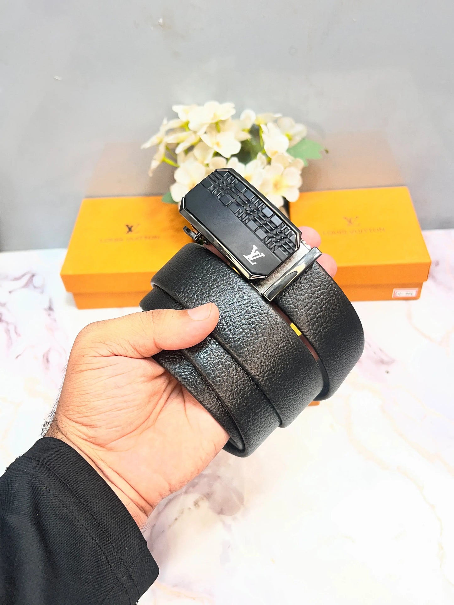 LV LOUIS VUITTON PREMIUM QUALITY AUTOLOCK BELT WITH OG BOX LV-