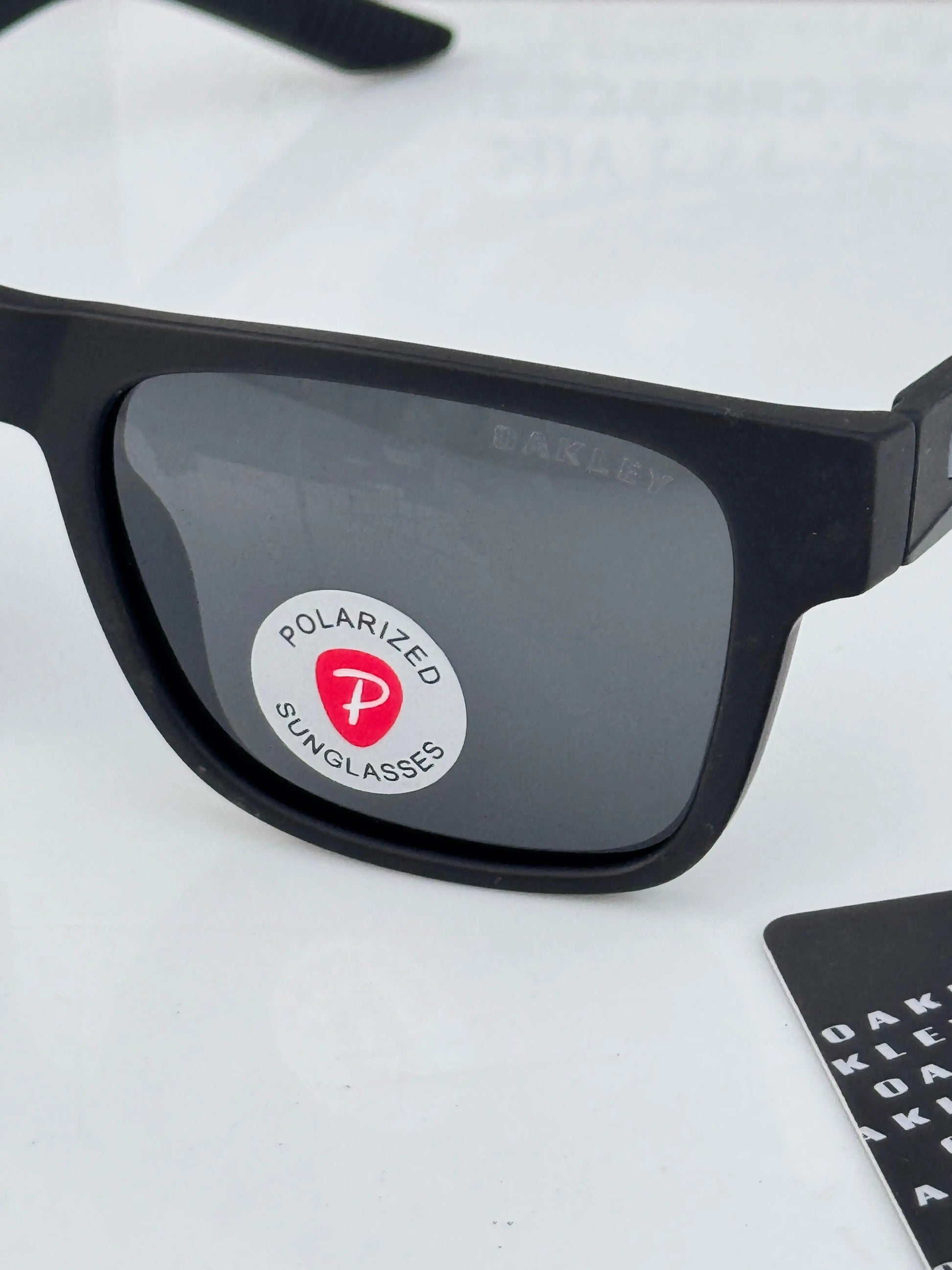 Oakley_ 2262_black_grey