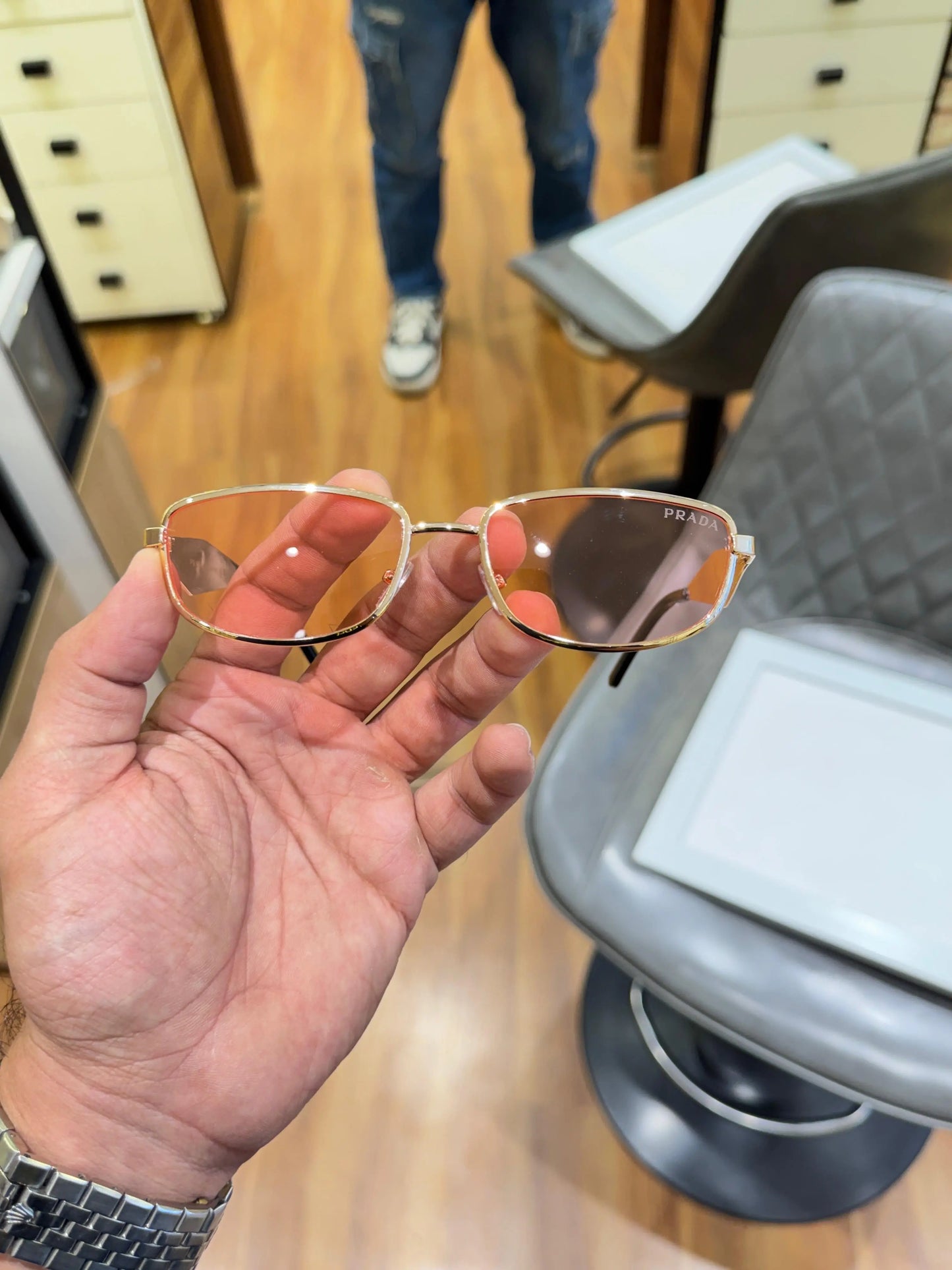Prada_25072_gold_pink