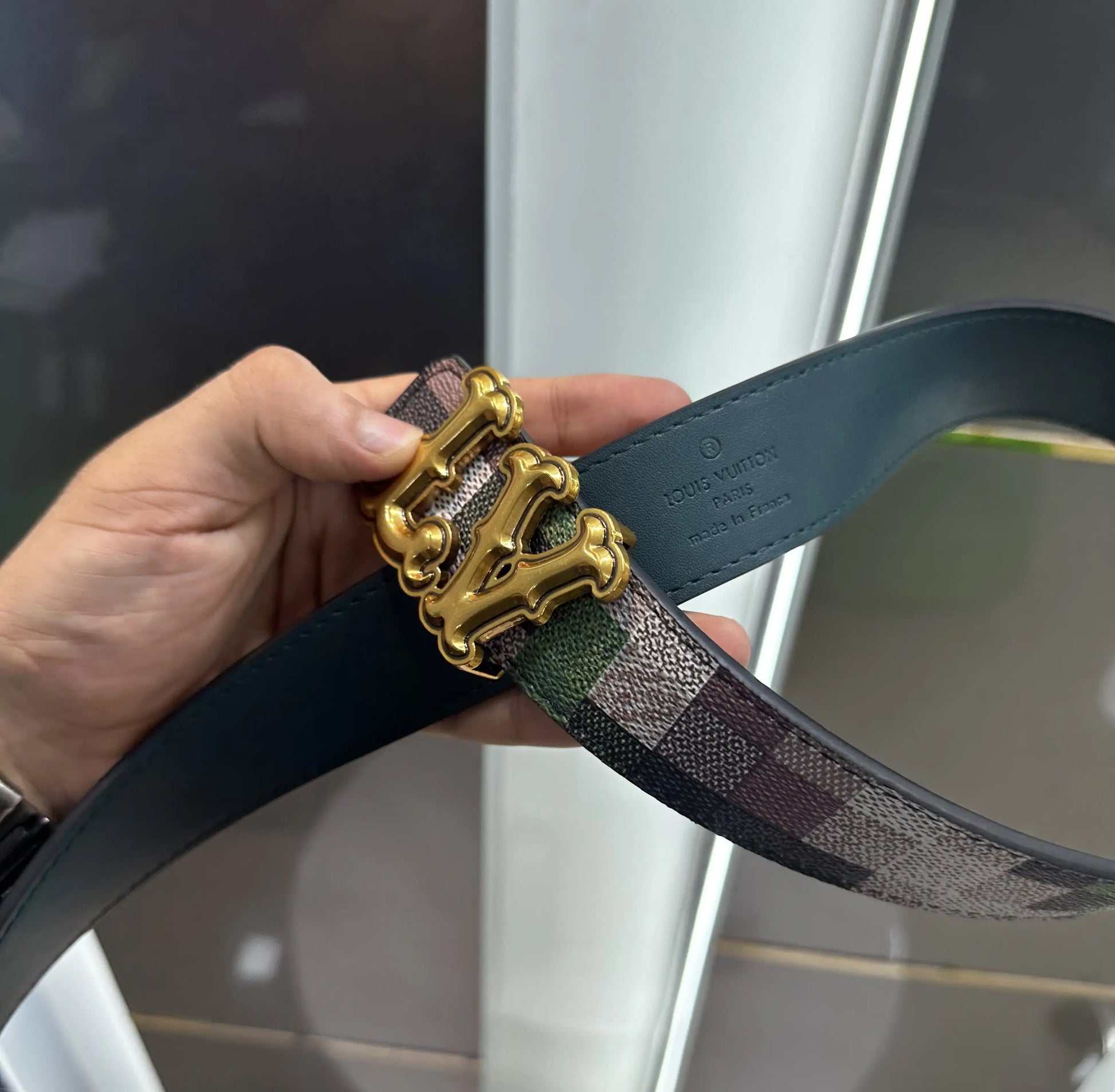 Louis Vuitto n Gold Printed Premium Imported Belt