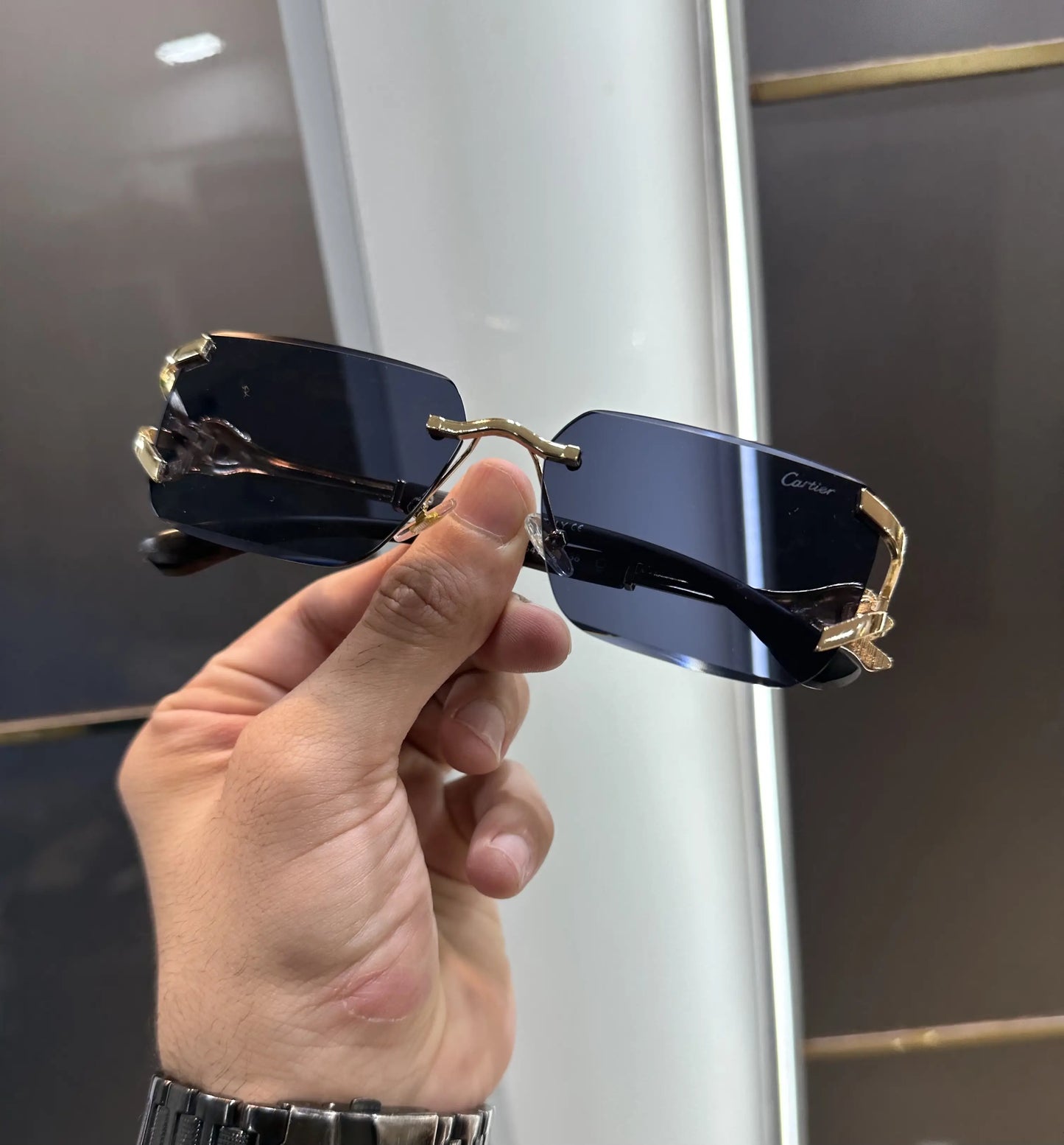 Cartie r Gold Black Jaguar Premium Shades 003