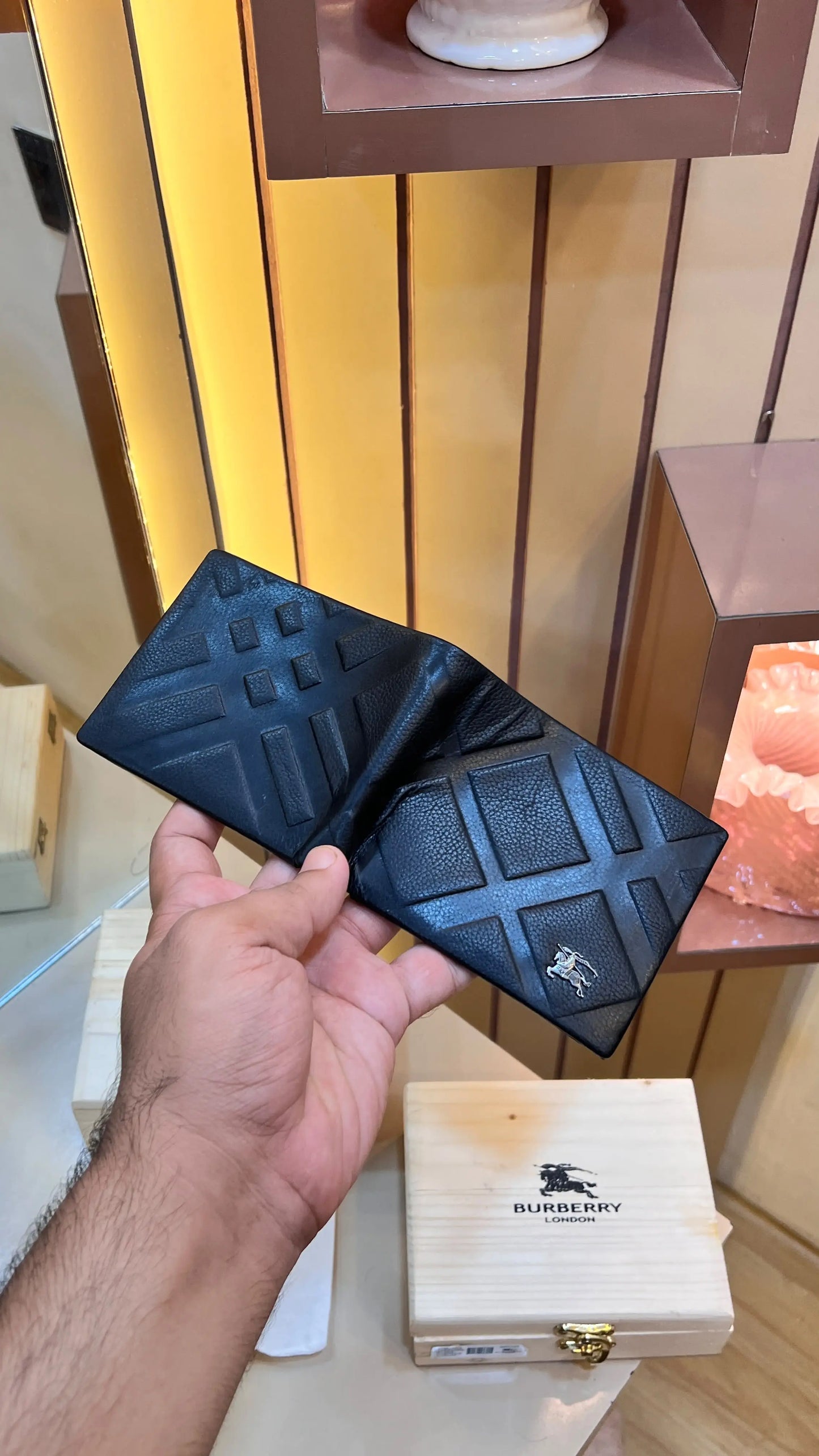 BB BURBERRY PREMIUM QUALITY IMP LEATHER WALLET WITH OG BOX
